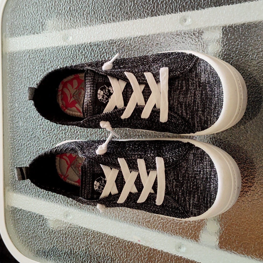 Roxy Women's Sneakers - 9.5 - Euc